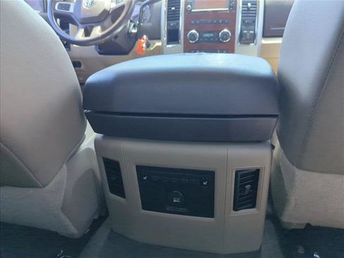 Used 2010 Dodge Ram 2500 Truck Laramie RWD image 19