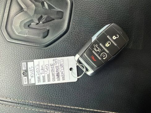 Used 2022 RAM 1500 Laramie AWD/4WD image 45