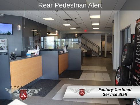 Used 2022 Chevrolet Tahoe RST w/ Luxury Package AWD/4WD image 36