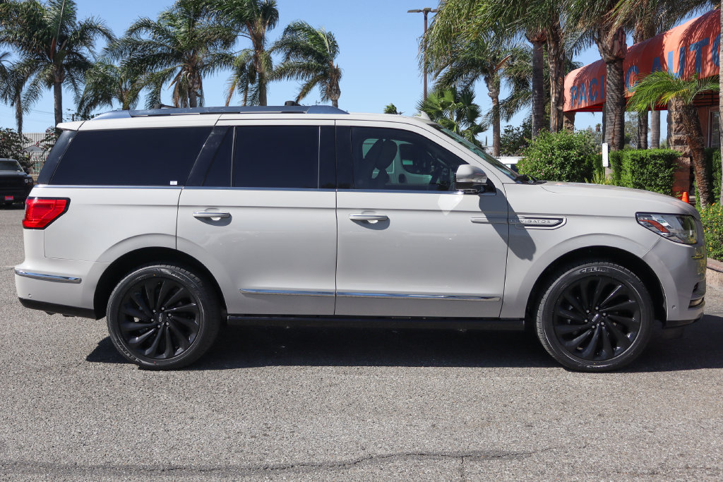 Used 2021 Lincoln Navigator Reserve AWD/4WD image 10