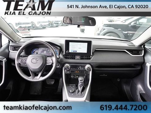 Used 2024 Toyota RAV4 XLE AWD/4WD image 18