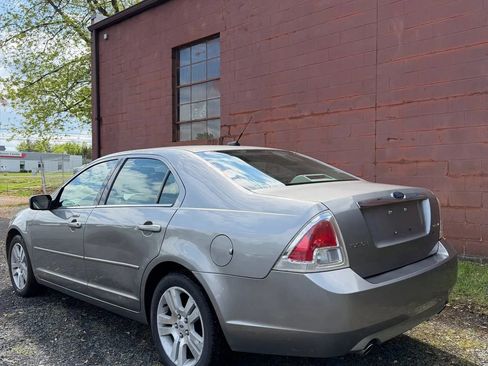 Used 2008 Ford Fusion SEL FWD image 3