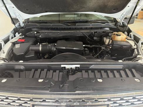 Used 2022 GMC Sierra 2500 Denali AWD/4WD image 12