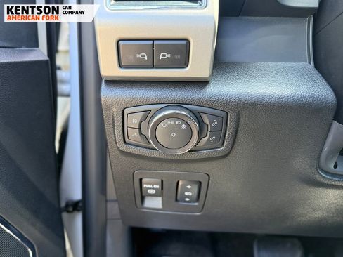 Used 2018 Ford F150 Lariat w/ Equipment Group 502A Luxury AWD/4WD image 16