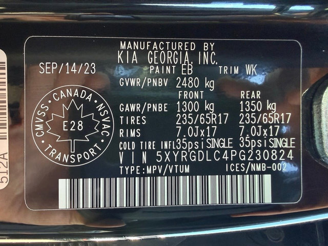 Used 2023 Kia Sorento LX AWD/4WD image 19