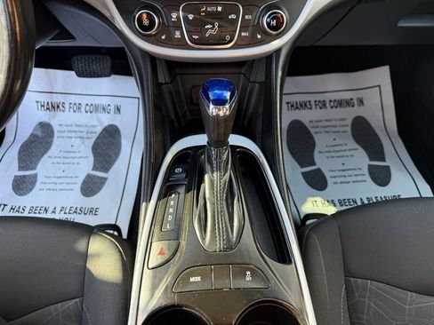 Used 2016 Chevrolet Volt LT w/ Comfort Package image 20