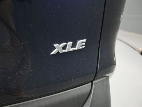 Used 2024 Toyota RAV4 XLE image 20