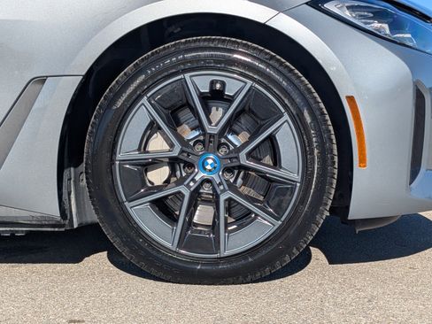 Used 2023 BMW i4 eDrive40 w/ Premium Package image 13