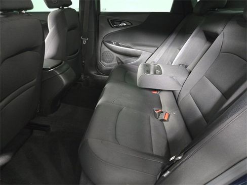 Used 2018 Chevrolet Malibu LS w/ LPO, Convenience Package 2 image 11