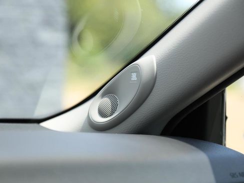 Used 2021 Toyota Camry XSE image 35