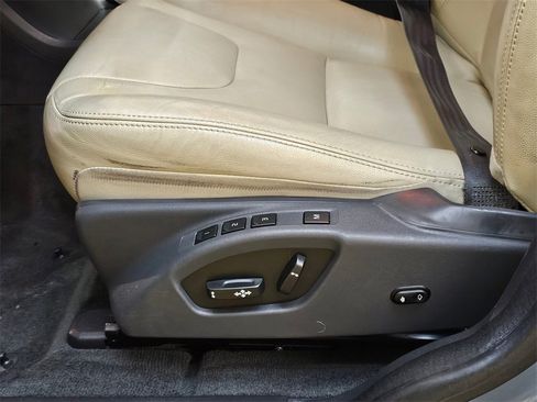 Used 2017 Volvo XC60 T5 Inscription w/ Advanced Package image 25