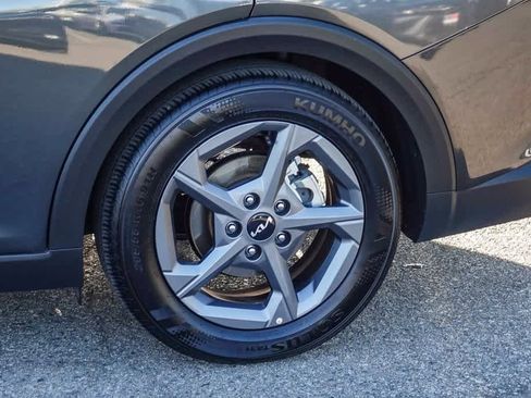 Certified 2025 Kia K4 LXS image 10