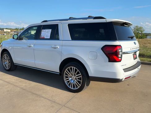 Used 2024 Ford Expedition Max Limited AWD/4WD image 7