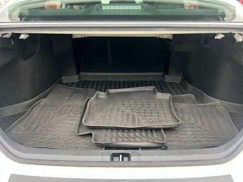 Used 2022 Toyota Camry XSE image 40