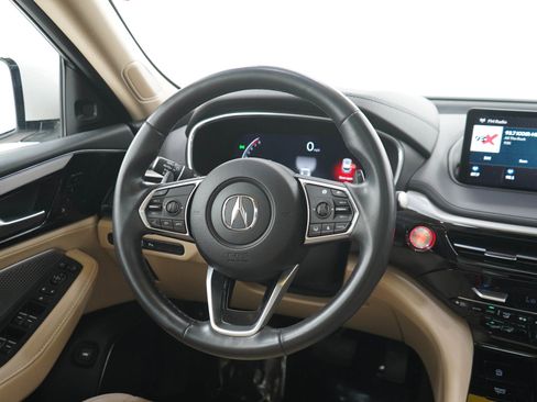 Used 2024 Acura MDX SH-AWD w/ Technology Package image 15