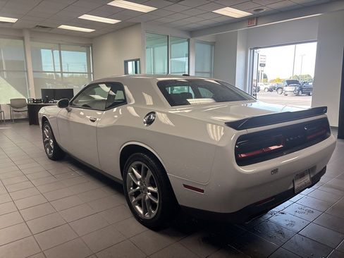 Used 2023 Dodge Challenger GT image 4