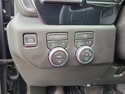 New 2026 GMC Sierra 1500 Elevation AWD/4WD image 23
