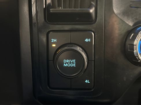 Used 2025 Ford F150 XLT w/ Equipment Group 301A Standard image 33