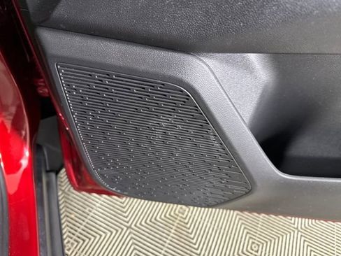 New 2026 Chevrolet Equinox ACTIV w/ Convenience Package III image 57