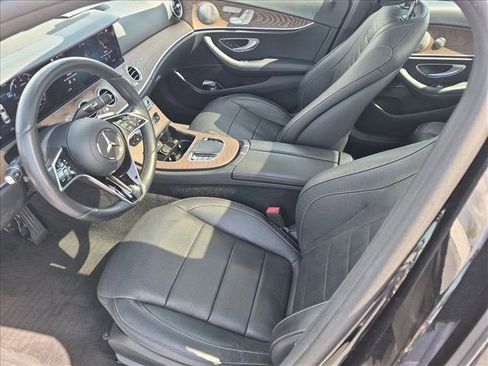 Used 2022 Mercedes-Benz E 450 4MATIC Sedan image 17