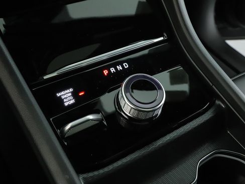 New 2026 Jeep Grand Cherokee Limited w/ Limited Altitude Package image 13