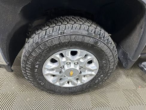 Used 2022 Chevrolet Silverado 3500 LT w/ All Star Edition image 9