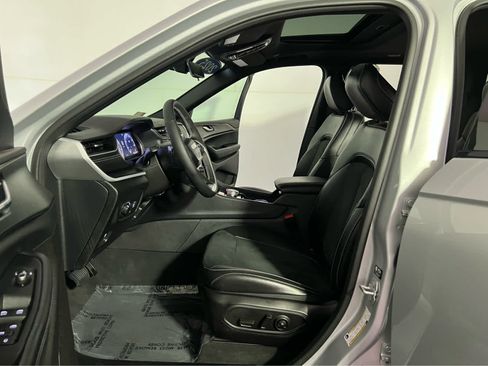 Used 2025 Jeep Grand Cherokee Altitude AWD/4WD image 22