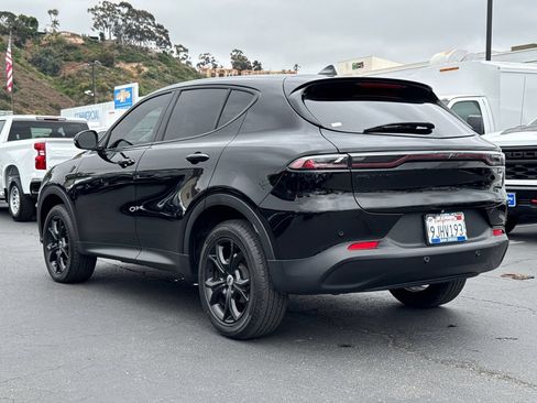 Used 2023 Dodge Hornet GT w/ GT Blacktop Package AWD/4WD image 10