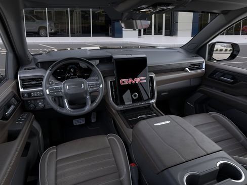 New 2026 GMC Yukon Denali Ultimate w/ LPO, Floor Liner Package AWD/4WD image 15