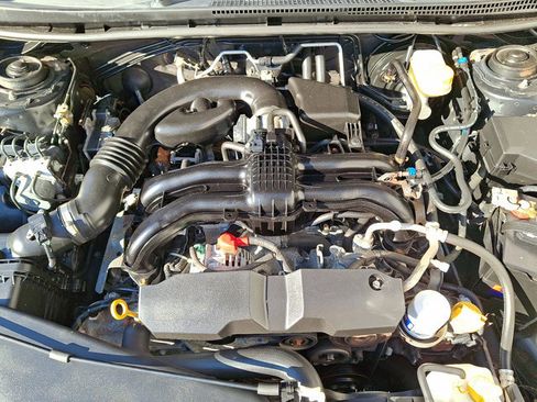 Used 2016 Subaru Crosstrek 2.0i Limited image 27