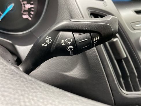 Used 2017 Ford Focus SE image 26