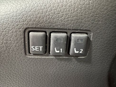 Used 2020 Nissan Rogue Sport SL w/ Premium Package AWD/4WD image 17