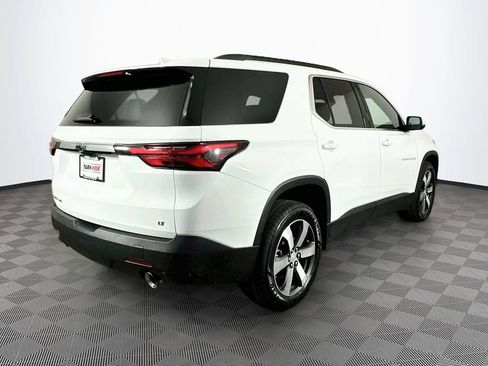 Used 2023 Chevrolet Traverse LT w/ LT Premium Package AWD/4WD image 11
