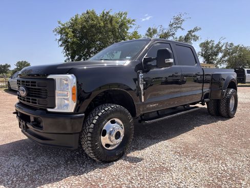 Used 2023 Ford F350 XL w/ XL Driver Assist Package AWD/4WD image 1