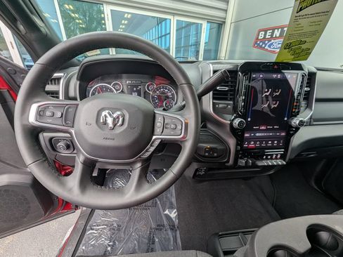 Used 2026 RAM 2500 Big Horn AWD/4WD image 15