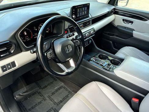 Used 2024 Honda Pilot EX-L image 13