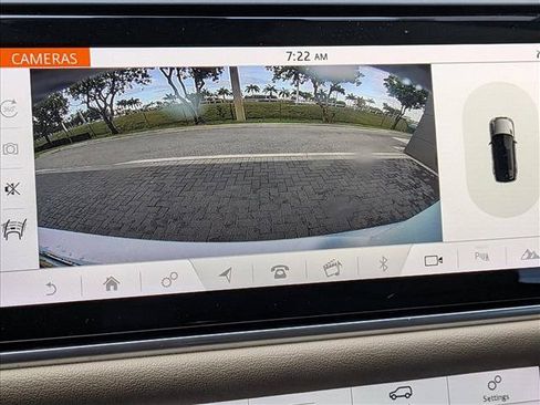 Used 2018 Land Rover Range Rover Sport HSE AWD/4WD image 11