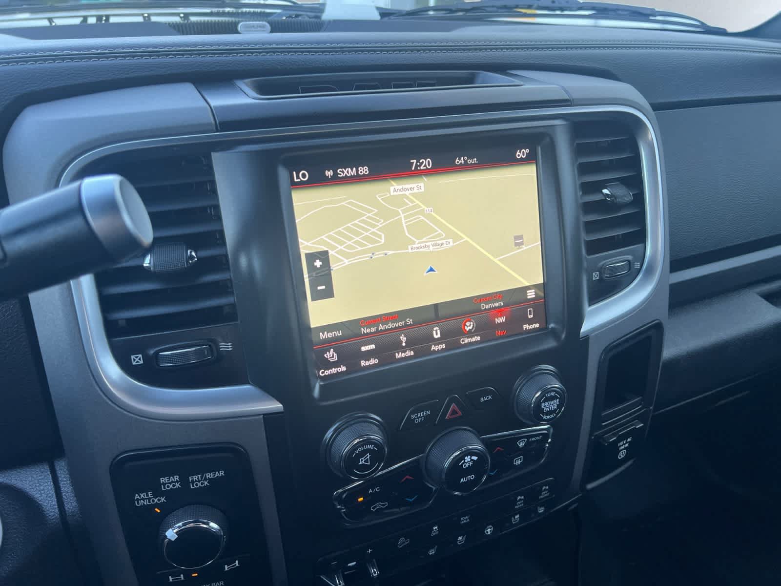 Used 2018 RAM 2500 Power Wagon w/ Leather & Luxury Group AWD/4WD image 13