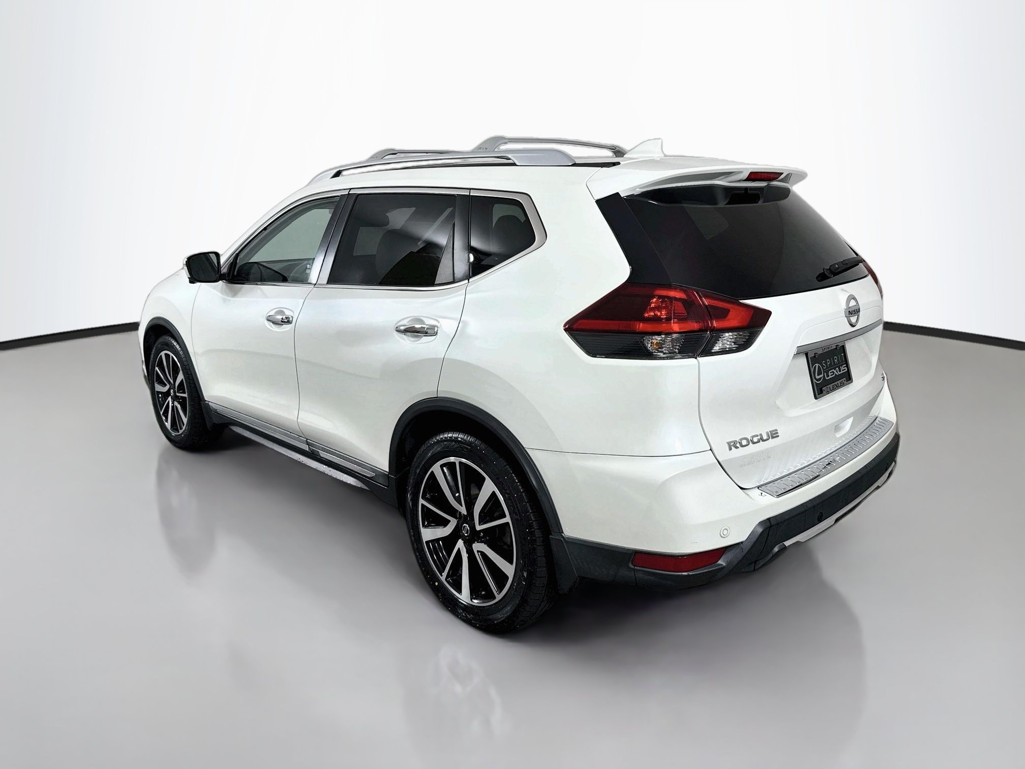 Used 2020 Nissan Rogue SL w/ Premium Package FWD image 5