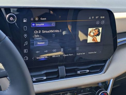 New 2026 Chevrolet Equinox ACTIV w/ Convenience Package III image 17