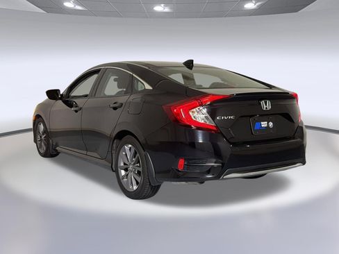 Used 2019 Honda Civic EX image 3