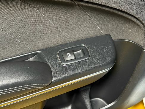 Used 2016 Dodge Charger R/T w/ Navigation & Travel Group RWD image 19