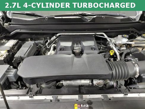 Certified 2024 Chevrolet Colorado ZR2 w/ ZR2 Convenience Package III image 17