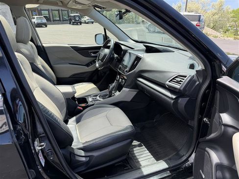 Used 2019 Subaru Forester Limited w/ Popular Package #3 AWD/4WD image 10
