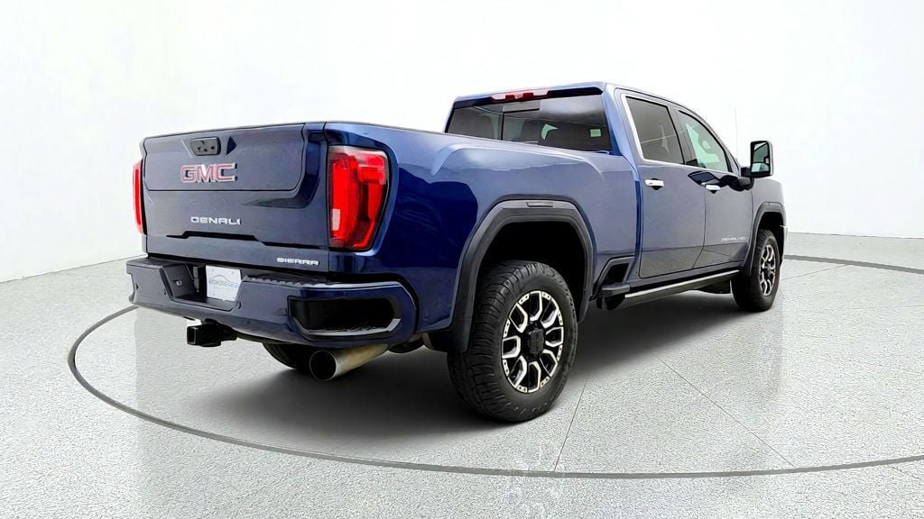Used 2022 GMC Sierra 3500 Denali w/ Denali Ultimate Package AWD/4WD image 5