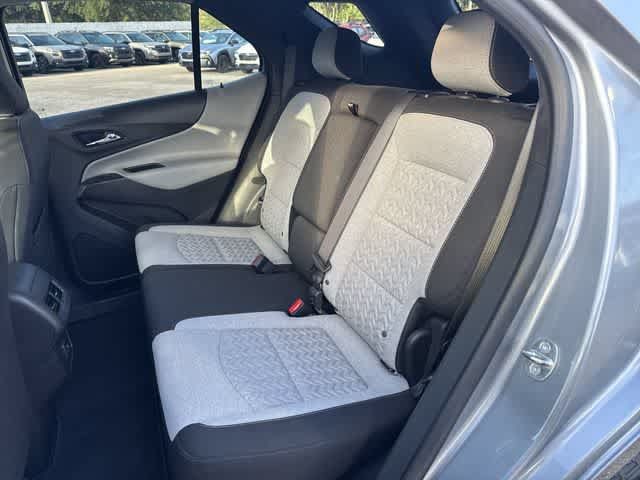 Used 2024 Chevrolet Equinox LS w/ LS Convenience Package FWD image 17