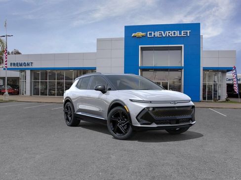 New 2026 Chevrolet Equinox EV RS w/ Convenience Package II AWD/4WD image 2