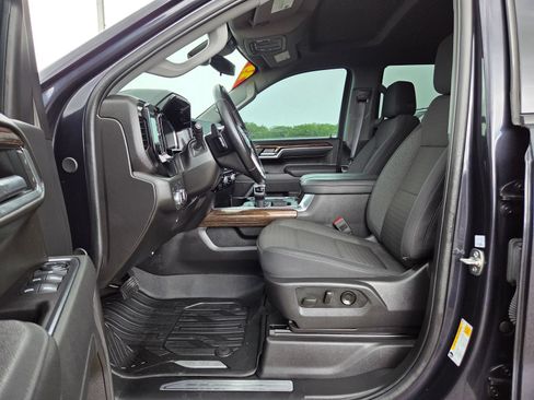 Used 2025 GMC Sierra 1500 Elevation AWD/4WD image 17