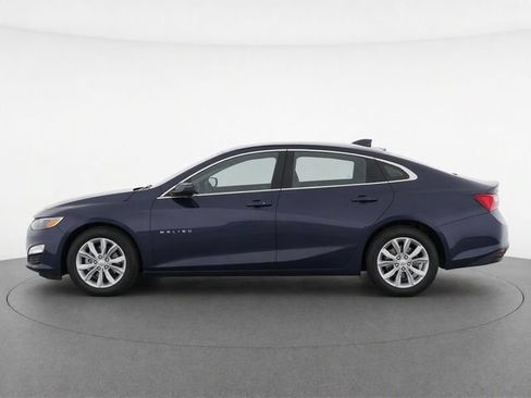 Used 2025 Chevrolet Malibu LT FWD image 6