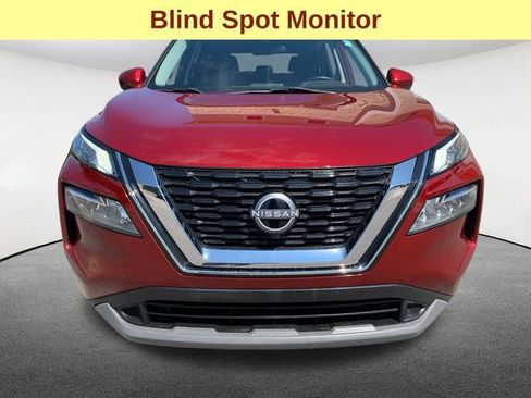 Used 2023 Nissan Rogue SV image 4